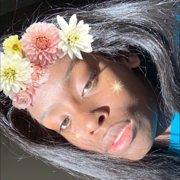 Meet your Posher, Chrisondrea - Picture 1 of 1